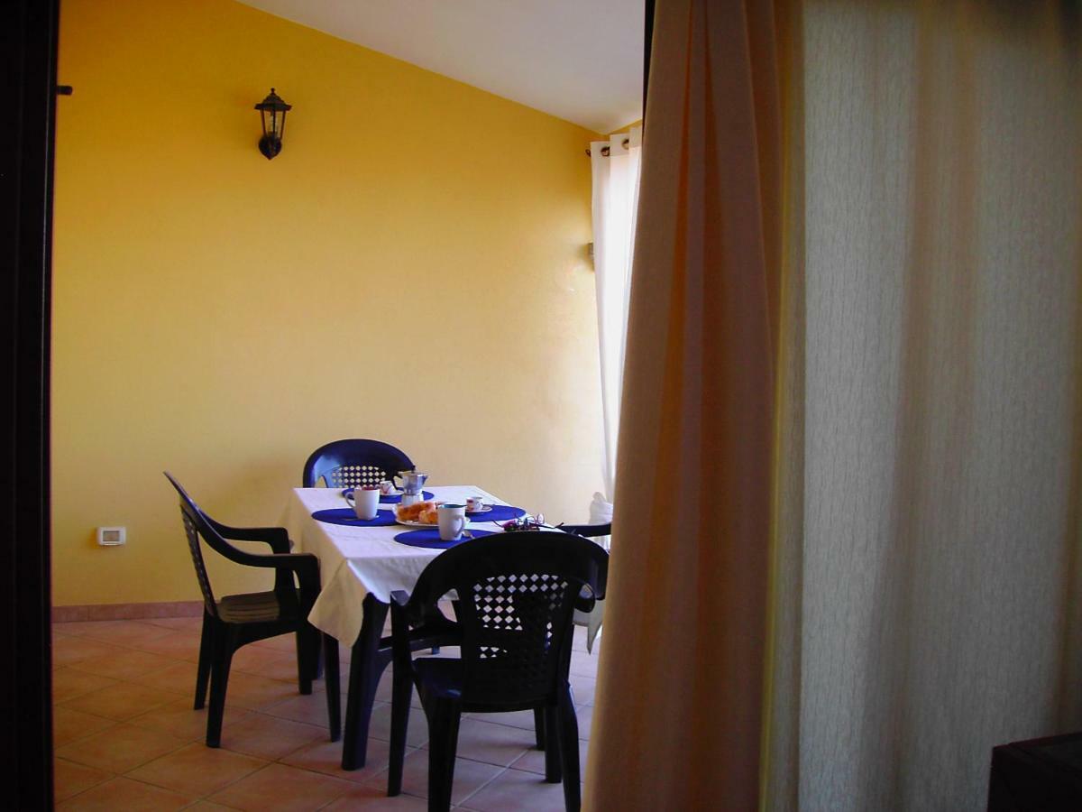 Vista Baia Blu Apartment Budoni Ngoại thất bức ảnh